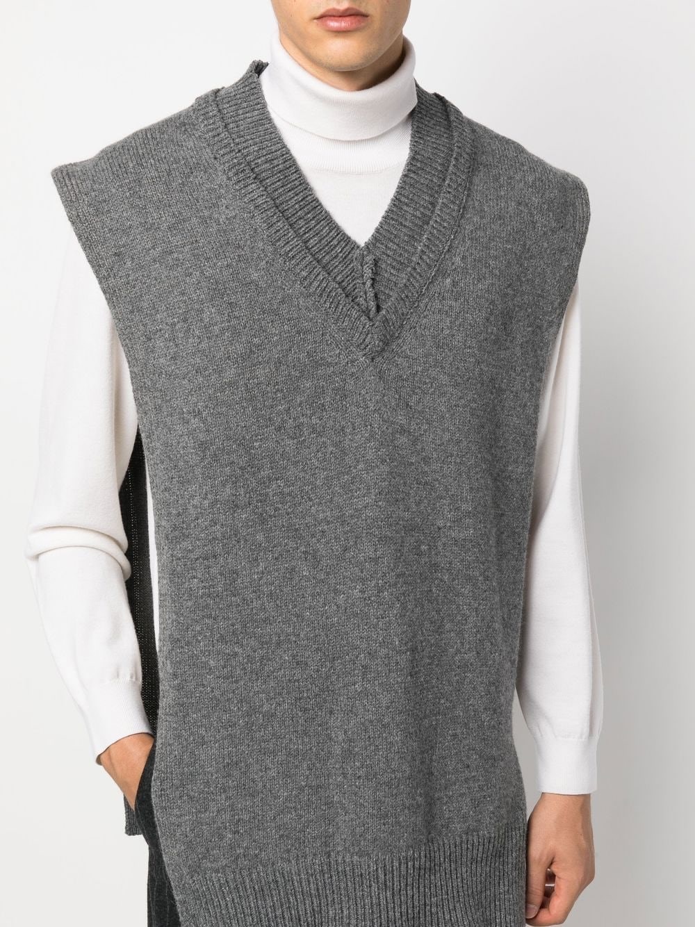 maison margiela layered knit vest available on Spinnaker - 28972