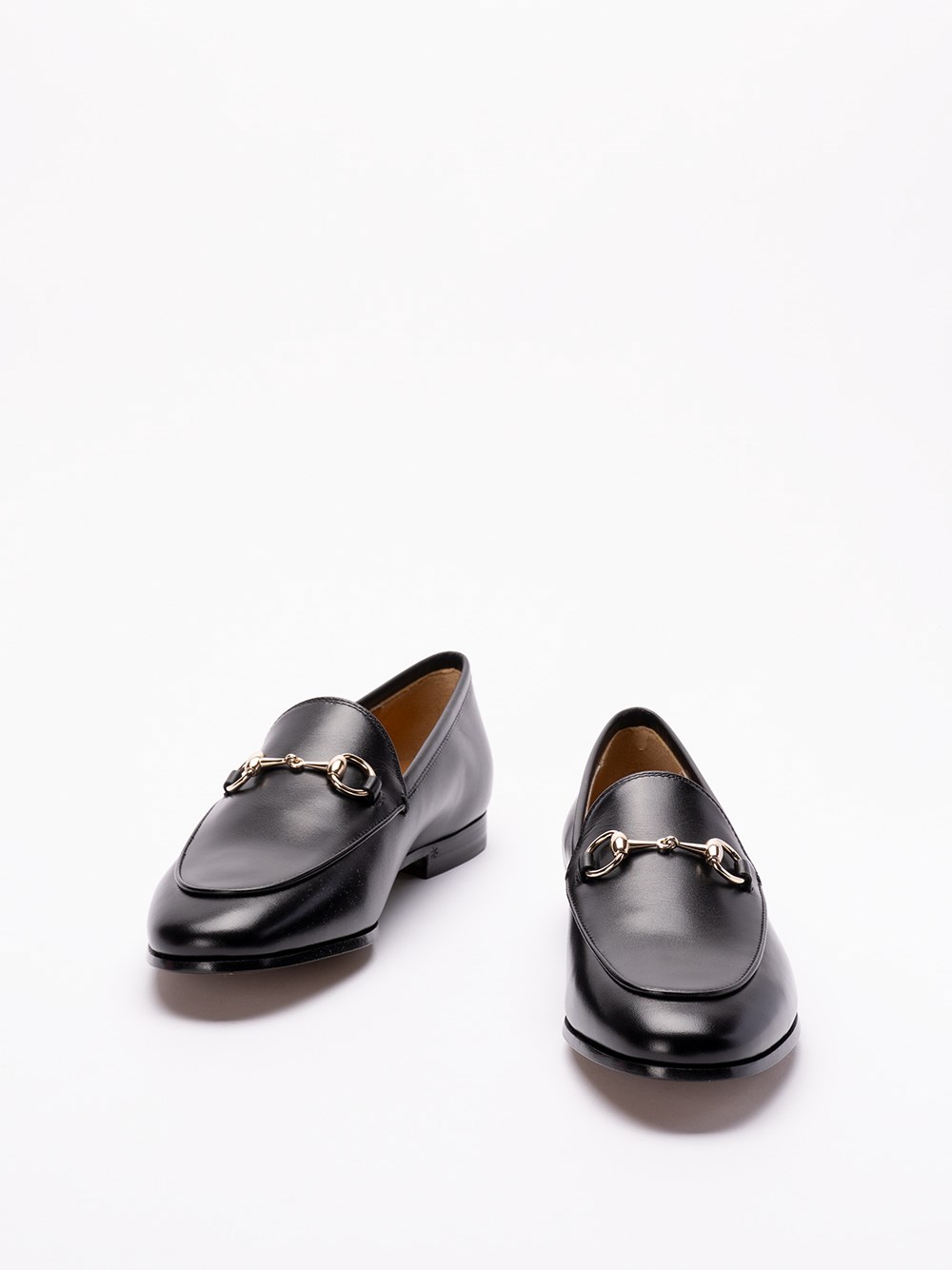 Gucci Polished Black Leather Loafers With Gold-tone Hardware In Black
