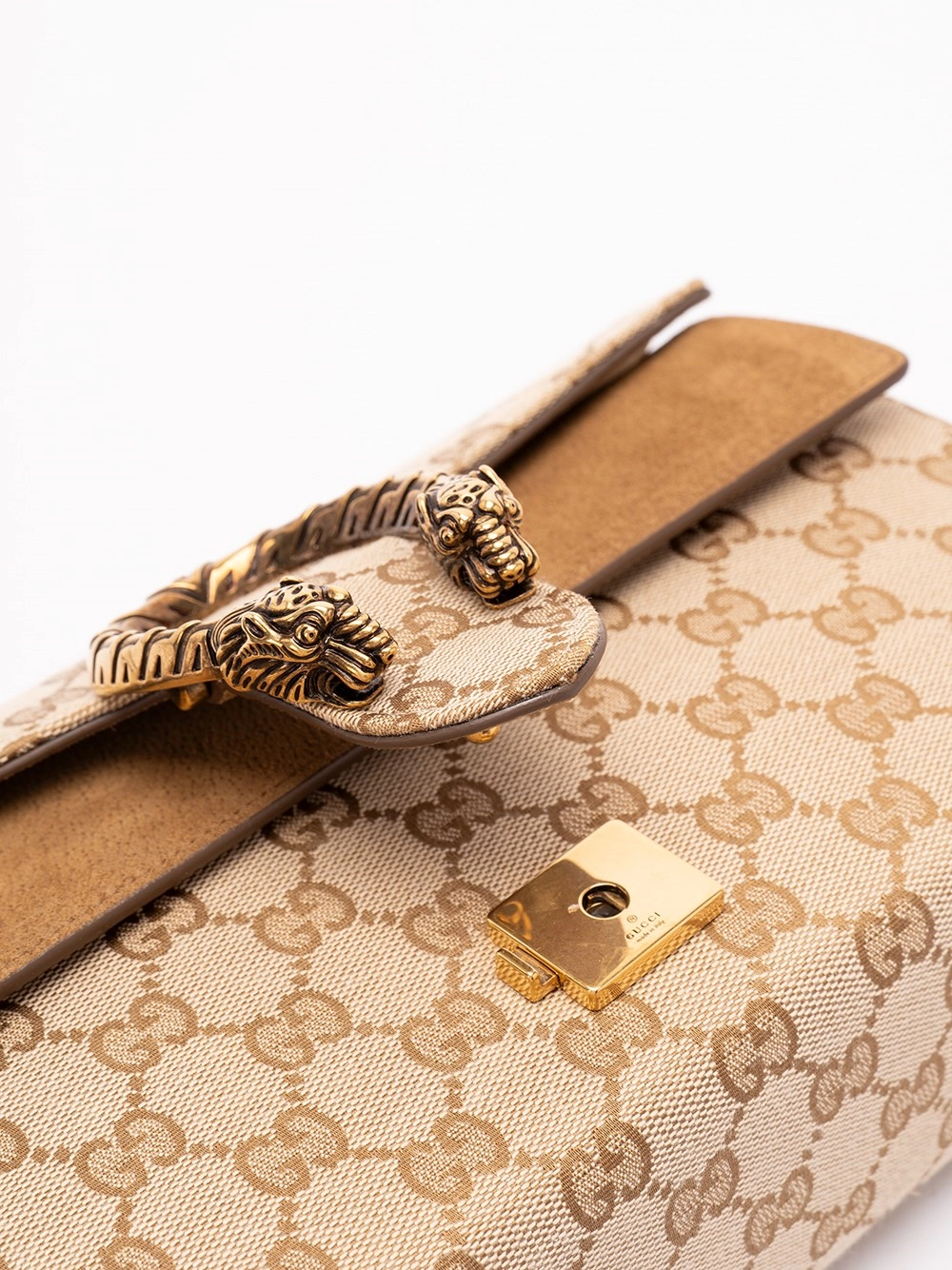 gucci dionysus medium shoulder bag available on Spinnaker - 62297