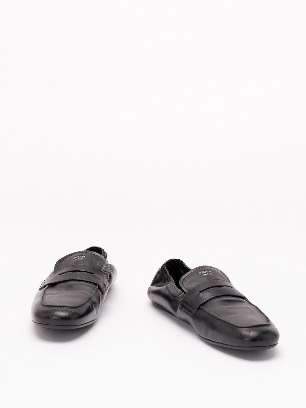 PRADA 셔플 앤티크 가죽 로퍼