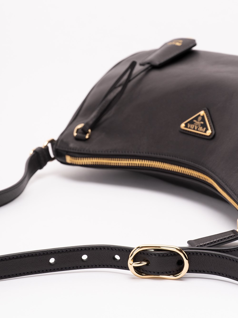PRADA 나파 가죽 가방