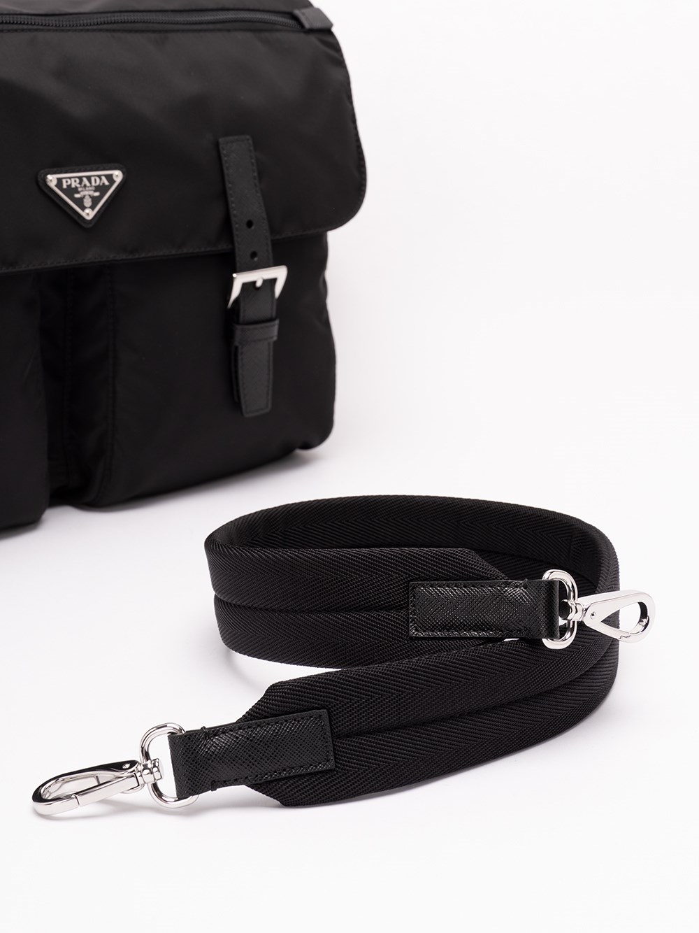 PRADA 리나일론 크로스바디